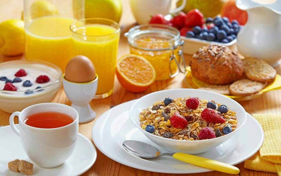 ТОП-5 кухонних гаджетів для швидкого і корисного сніданку