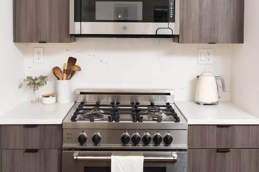 Як правильно очистити плиту