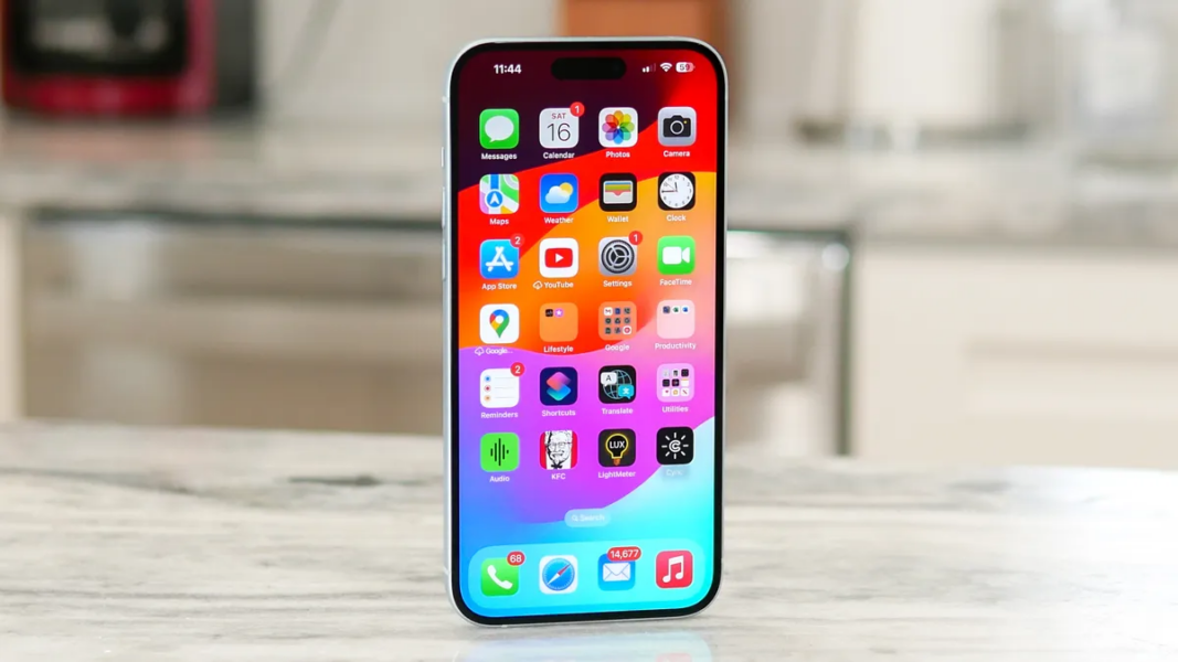 Огляд Apple iPhone 15 Plus: ціна та технічні характеристики Apple iPhone 15 Plus