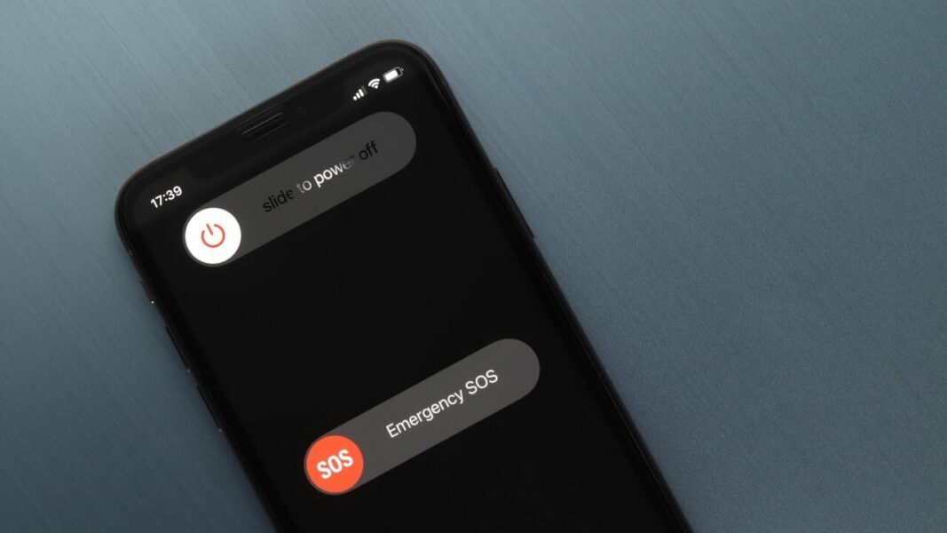 Як увімкнути та вимкнути iPhone: усі способи