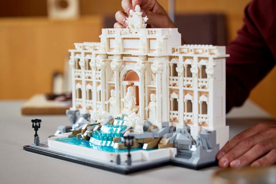 LEGO Architecture: огляд культових будівель у мініатюрі