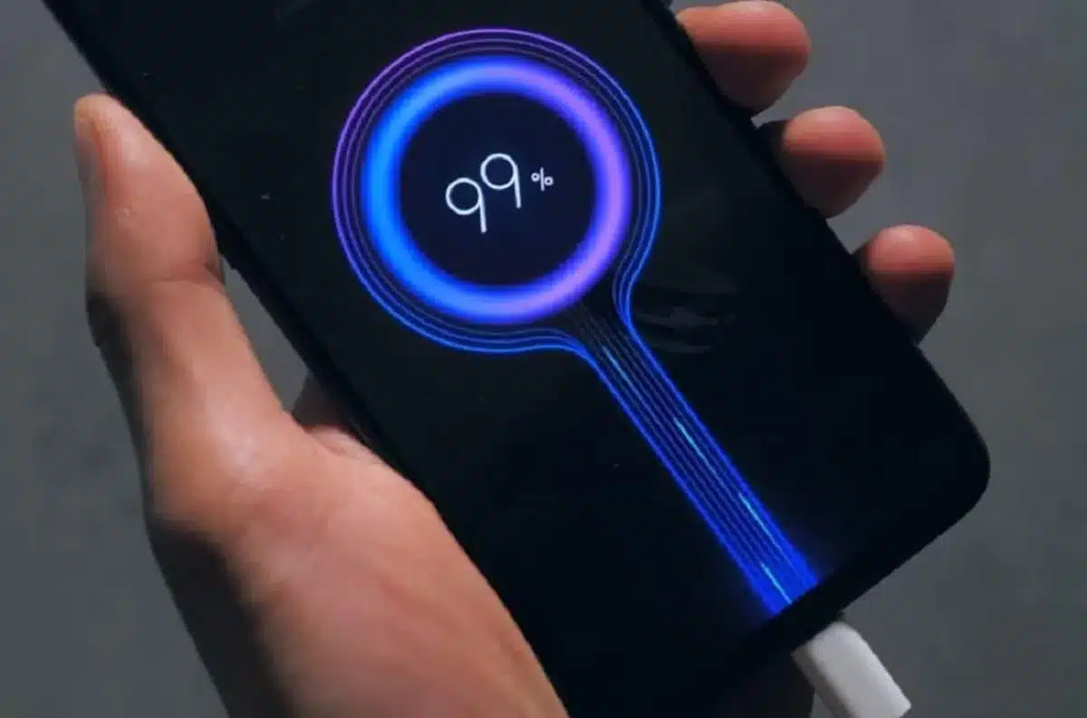 Как ускорить зарядку смартфона: проверенные способы