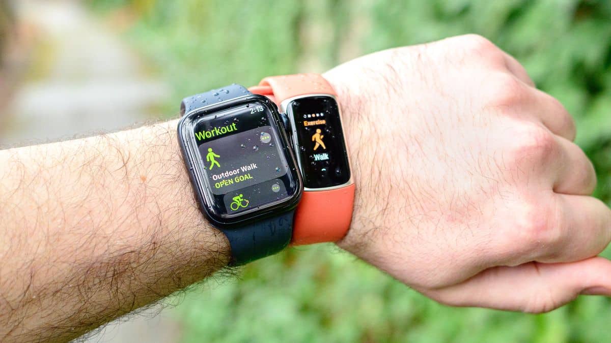 Топ-10 недорогих смарт-часов: рейтинг лучших моделей 2025 года