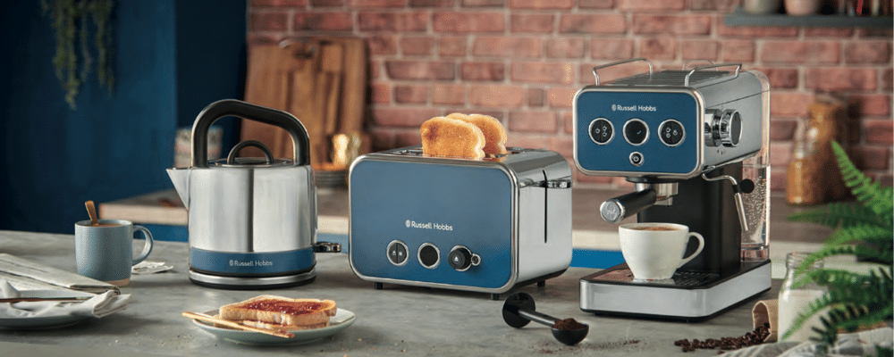 Це ідеальна кухня: техніка у синіх тонах