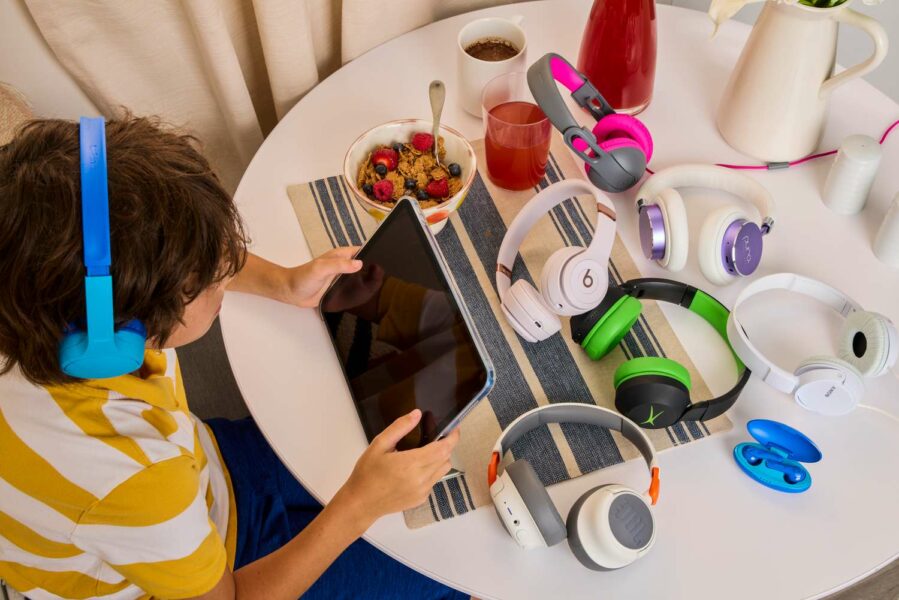 Подбираем детские наушники: подробная инструкция из 10 шагов