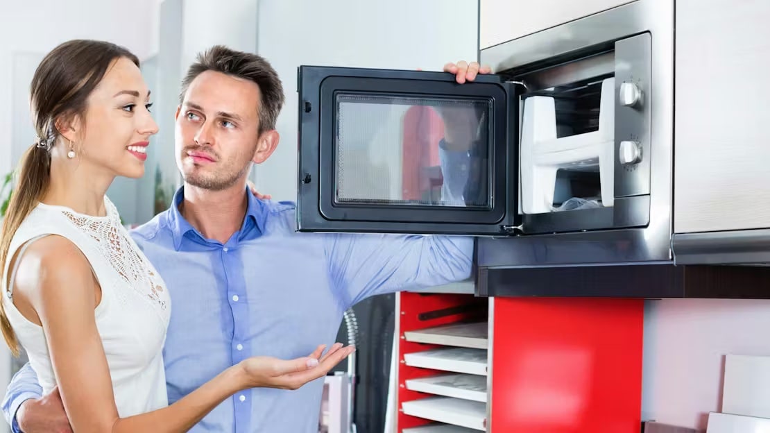Чек-лист покупателя: 7 шагов проверки микроволновки перед покупкой