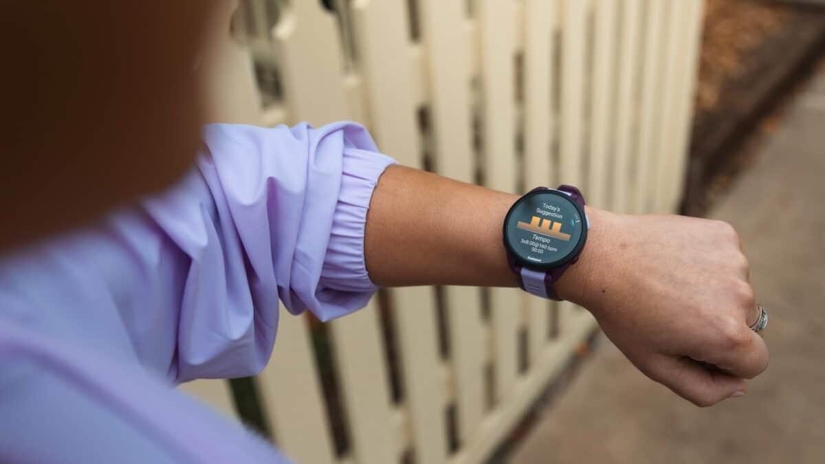 Огляд Garmin Forerunner 165 — найкращий бюджетний годинник для бігу просто зараз?