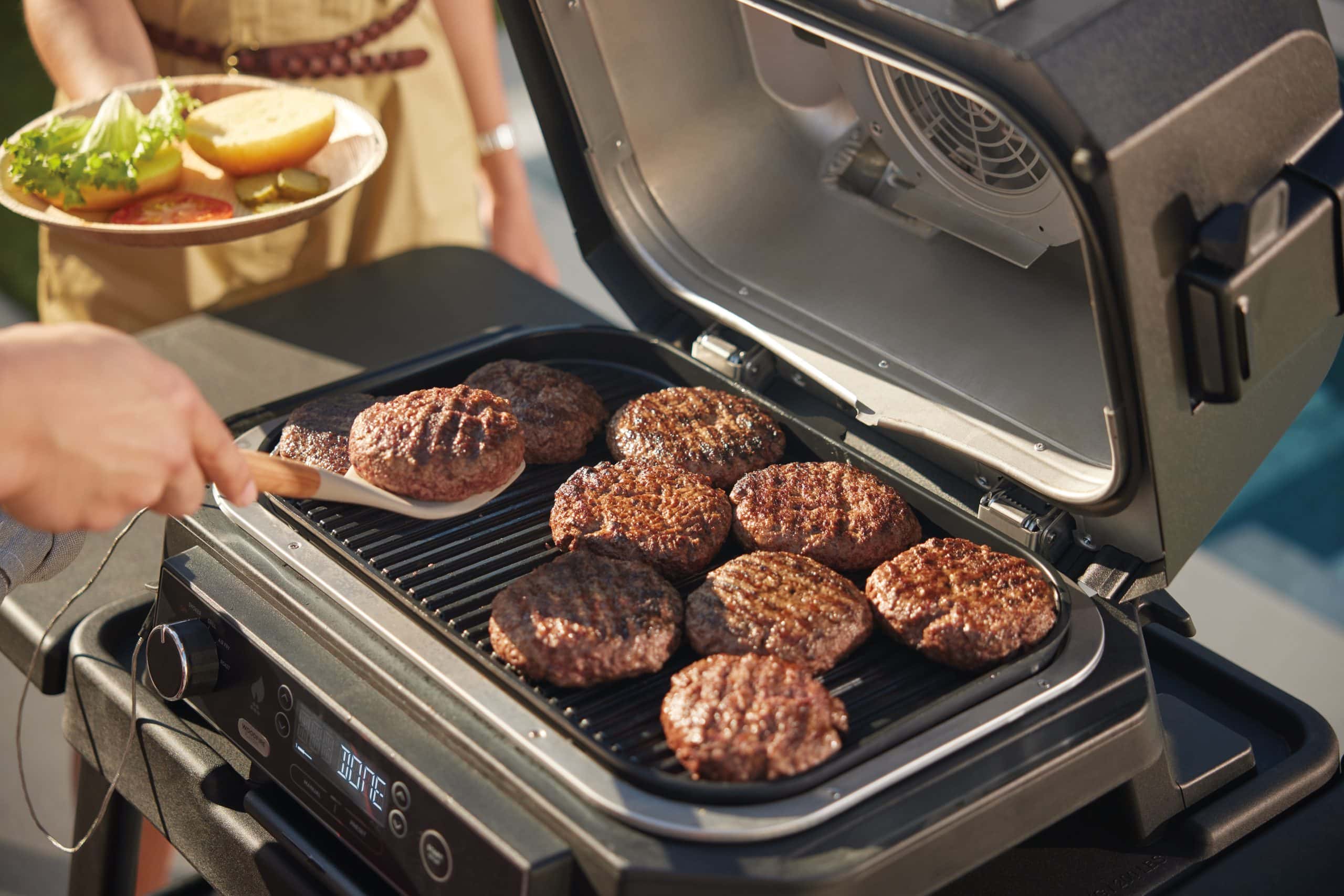 Помилки новачків: чого варто уникати під час купівлі електрогриля