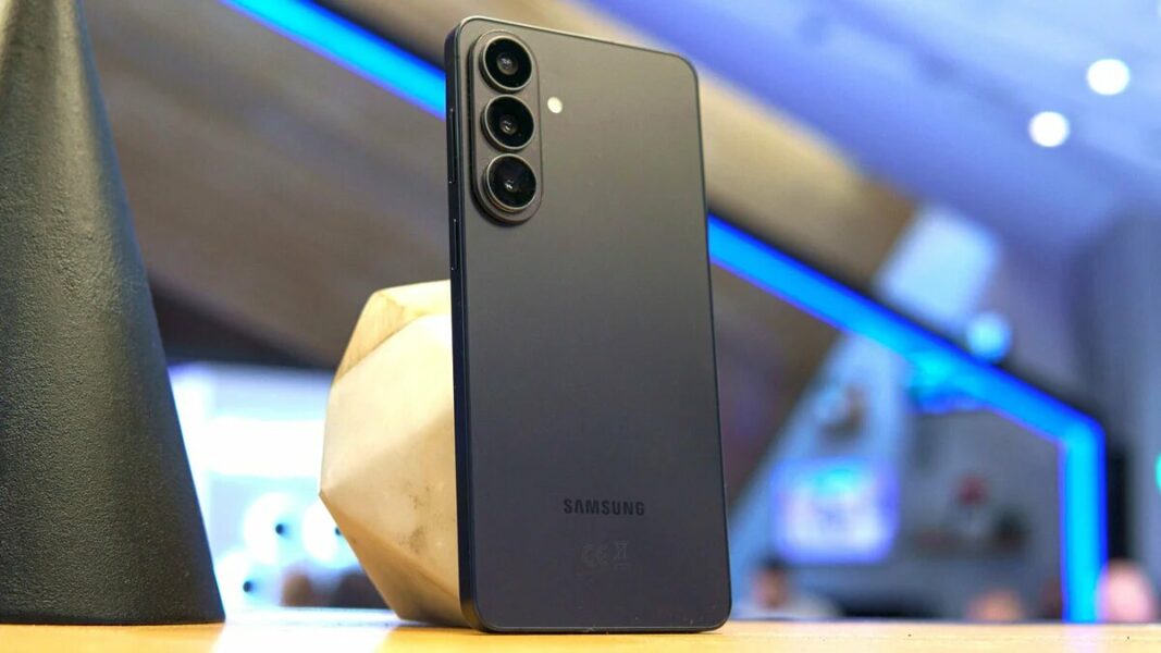 Обзор Samsung Galaxy S26