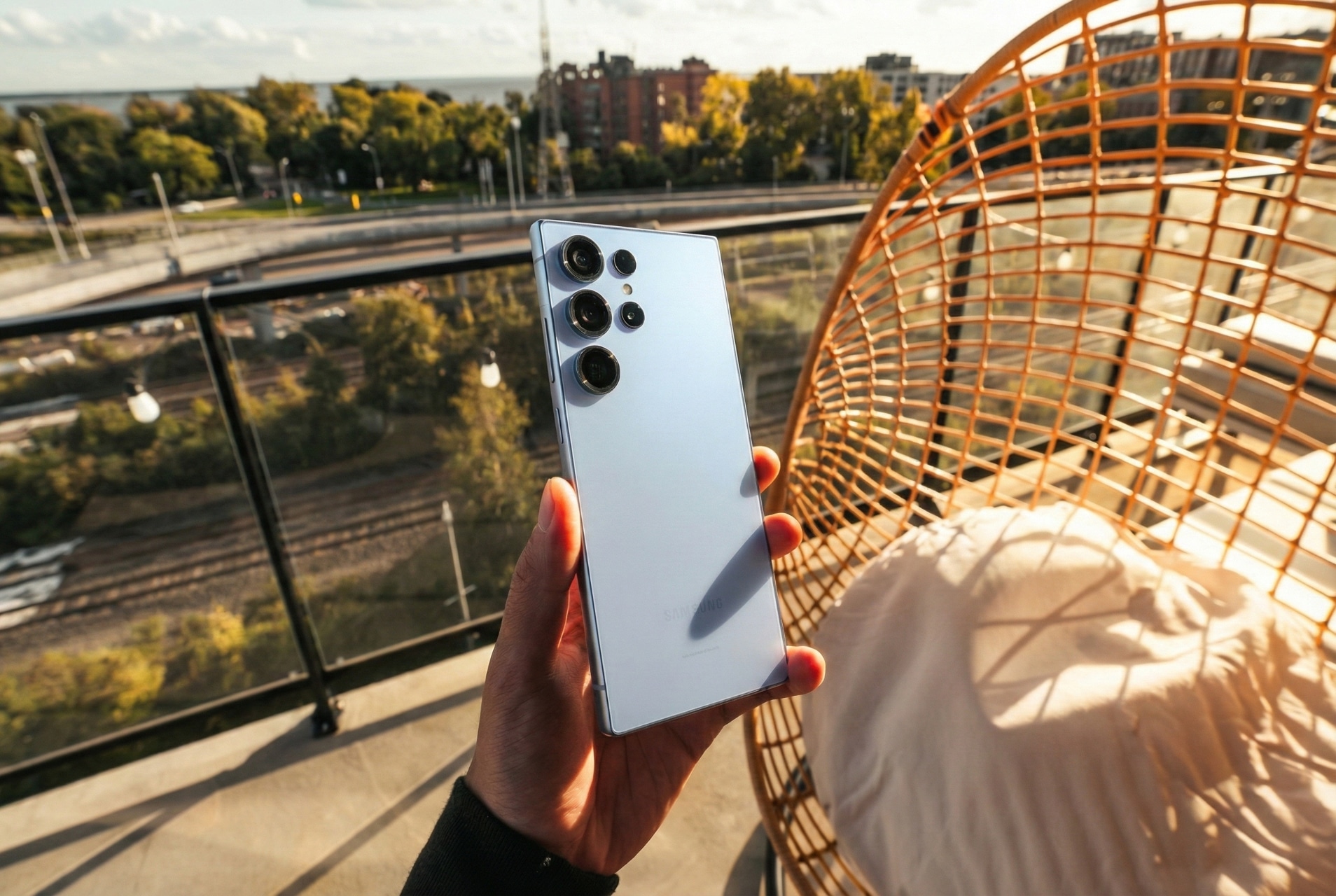 Обзор Samsung Galaxy S25 Ultra спустя год после выхода: опыт использования и рациональность выбора накануне смены поколений