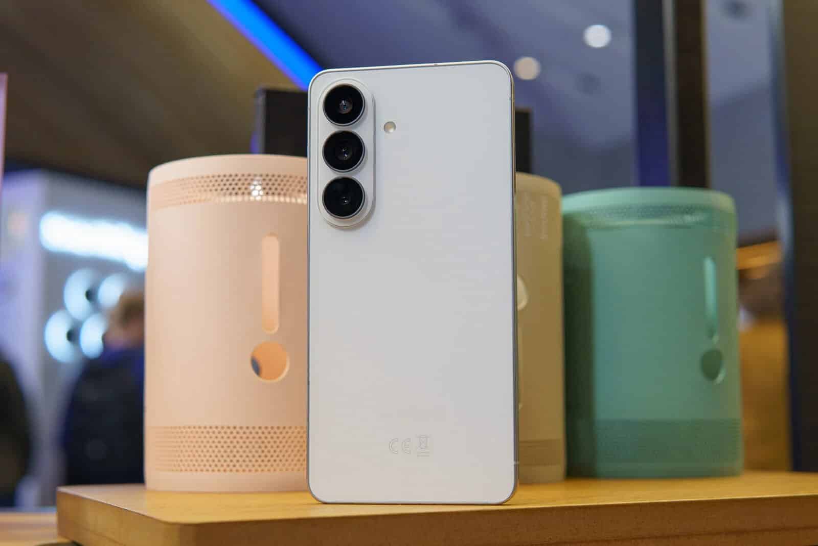 Обзор Samsung Galaxy S26