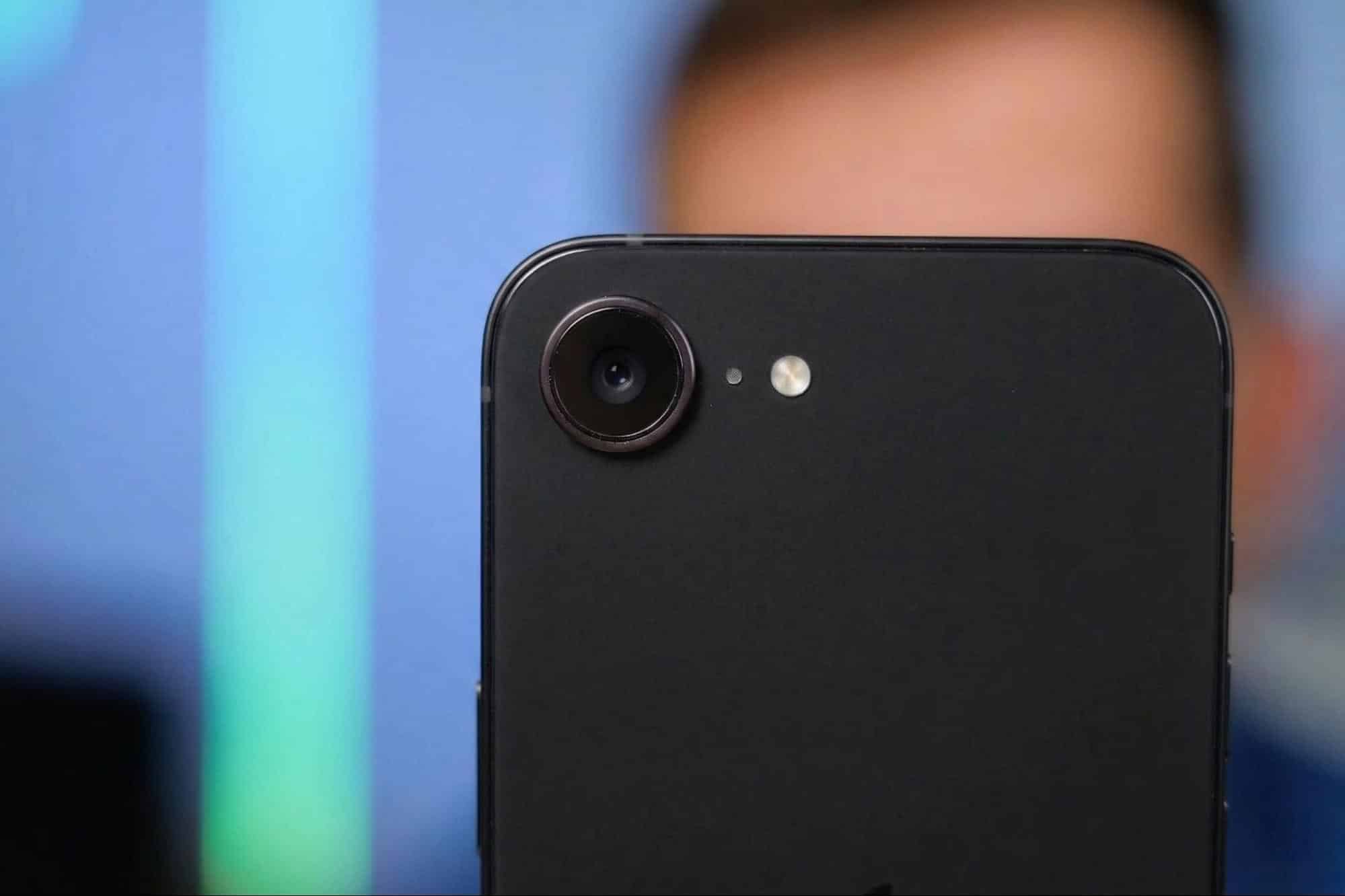 Обзор iPhone 17e