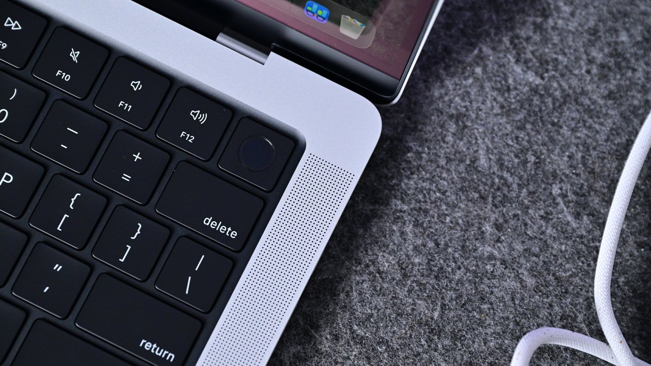 Огляд MacBook Pro на M5