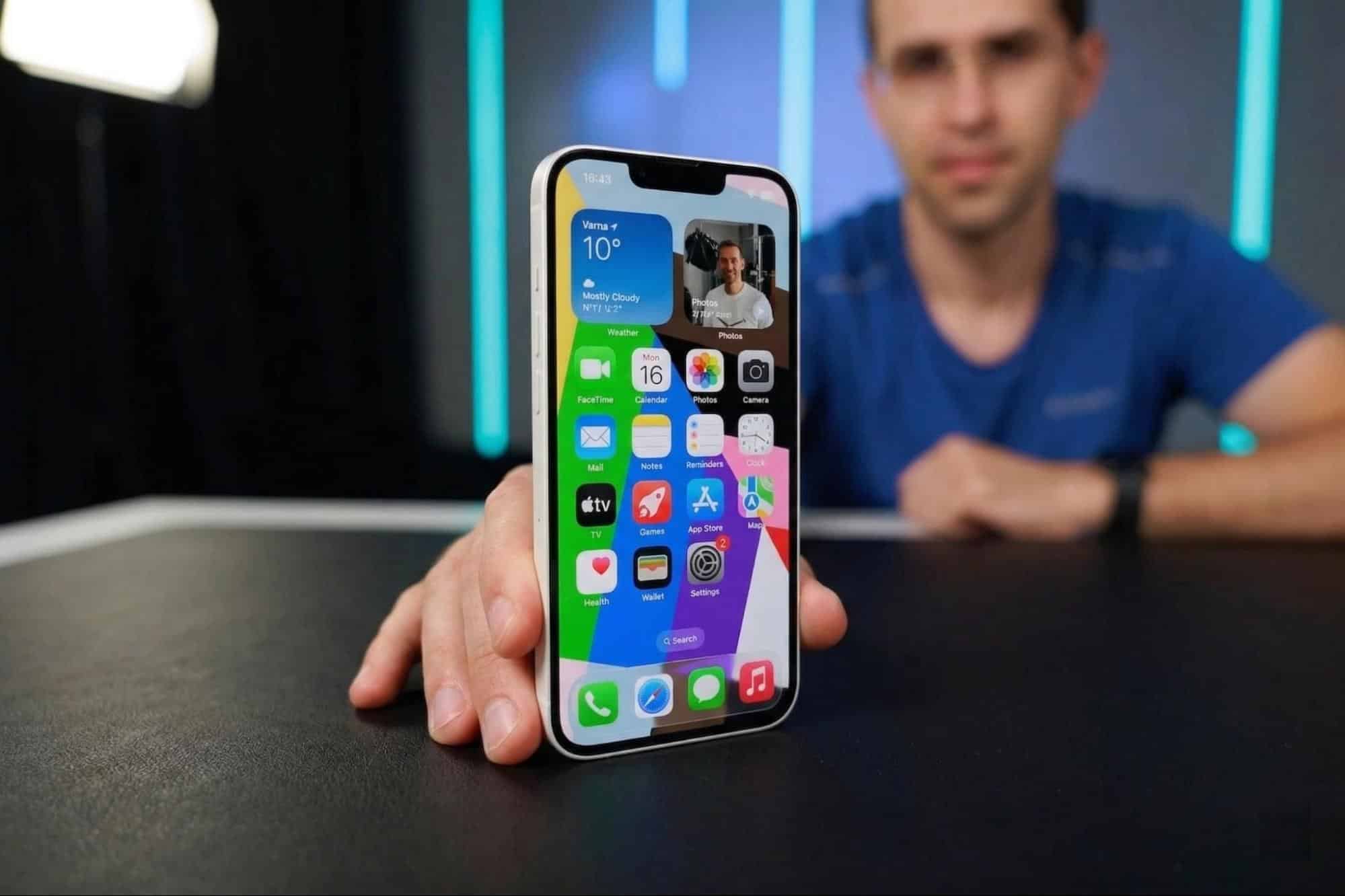 Обзор iPhone 17e