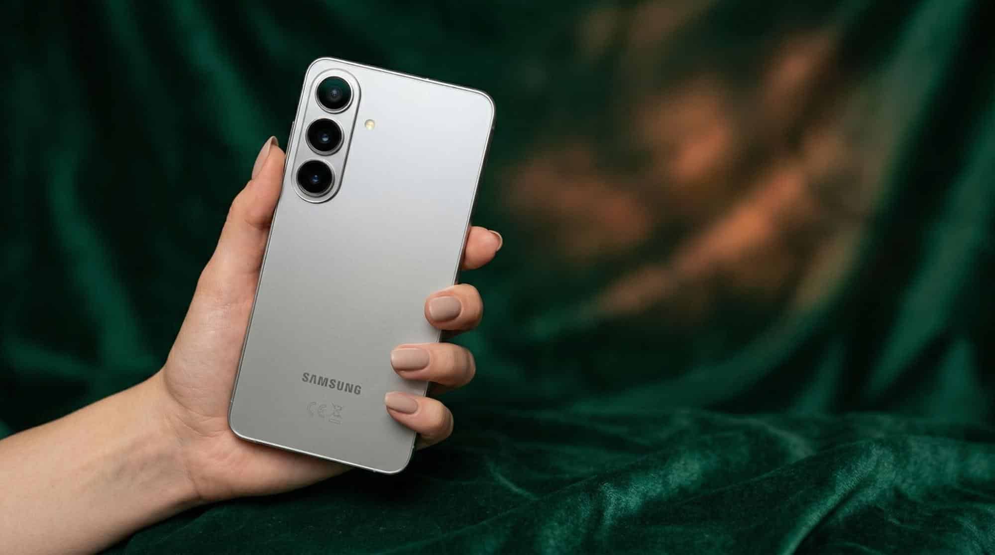 Огляд Samsung Galaxy S26+