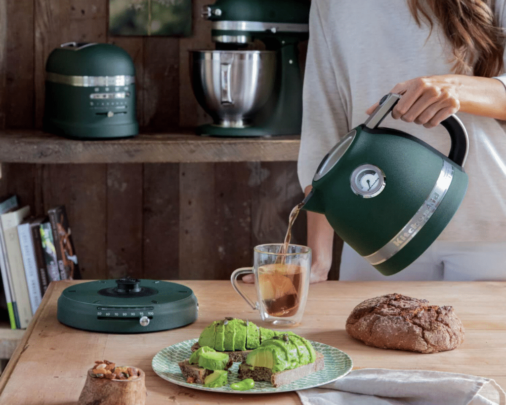 Це ідеальна кухня у зелених відтінках