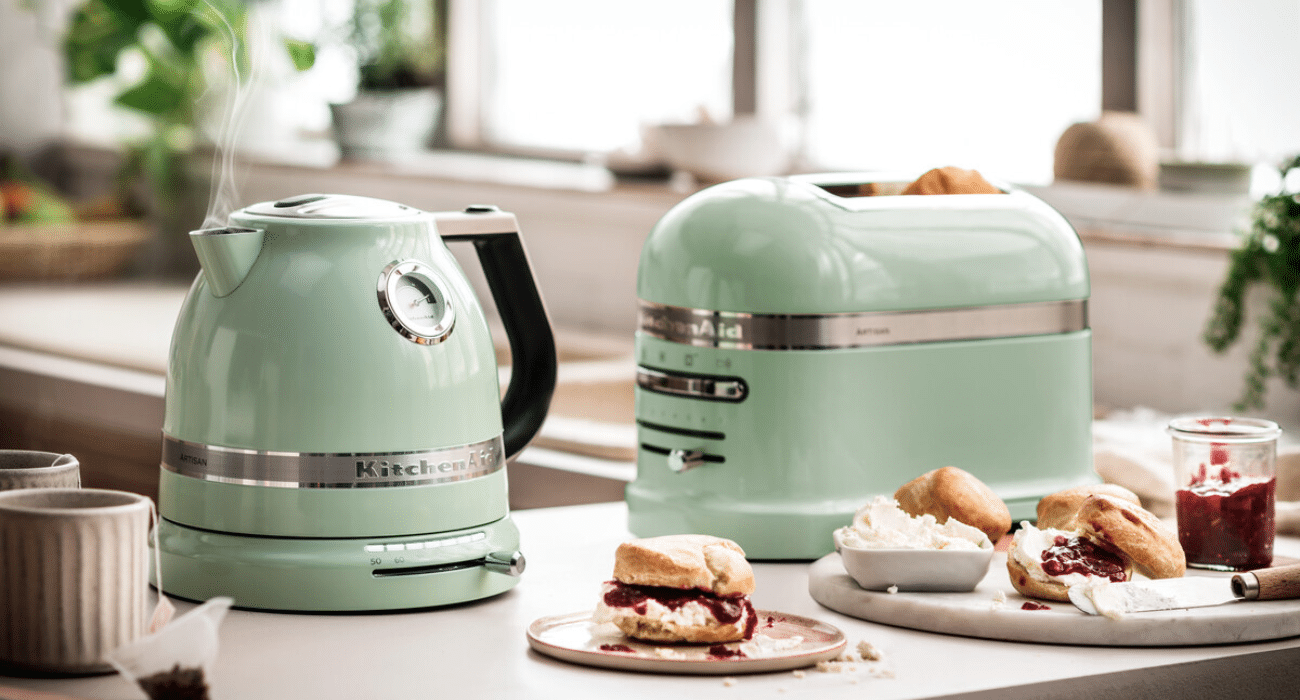 Це ідеальна кухня у зелених відтінках